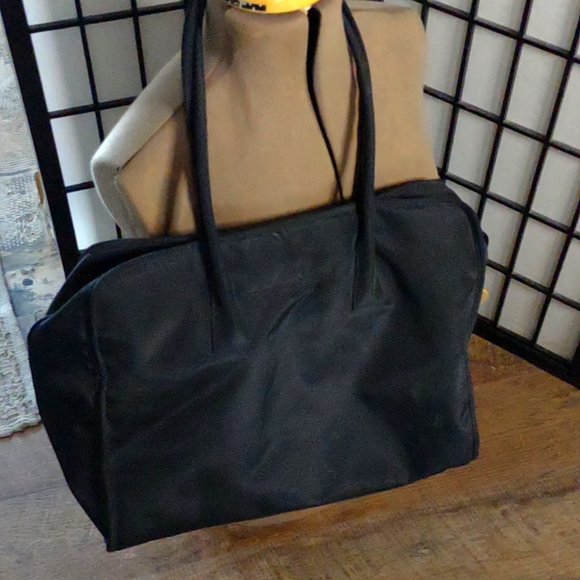 Donna Karan Bags Donna Karan Blk Tote Poshmark